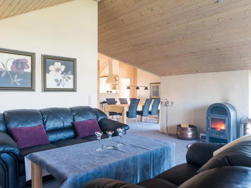 Facilities, Tranquil Cottage with Spa and Sauna-By Traum in Hemmet