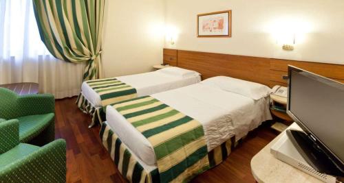 Double Room with Two Single Beds