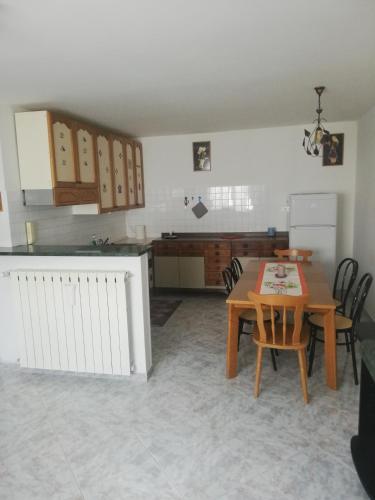 Kitchen, Cif apartment 3 in Castelpetroso