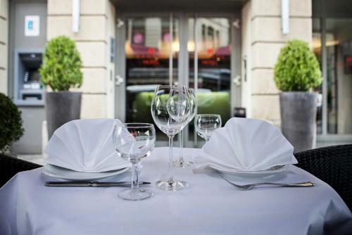 Ramada Frankfurt am Main City Center & Financial District - image 12