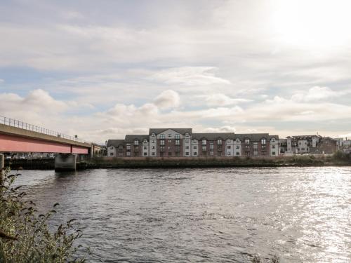 Flat 30 - Riverview - image 12