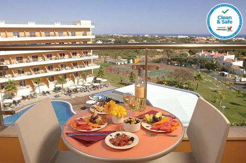 Entrance, Hotel Apartamento Balaia Atlantico in Albufeira