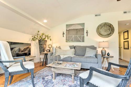 Modern Farmhouse Duplex by Stream, 4 Mi to Boone! Modern Farmhouse Duplex by Stream, 4 Mi to Boone!