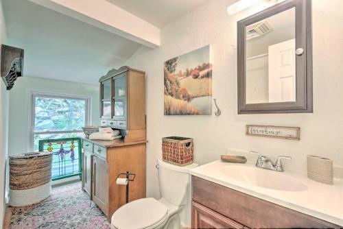 Modern Farmhouse Duplex by Stream, 4 Mi to Boone! Modern Farmhouse Duplex by Stream, 4 Mi to Boone!