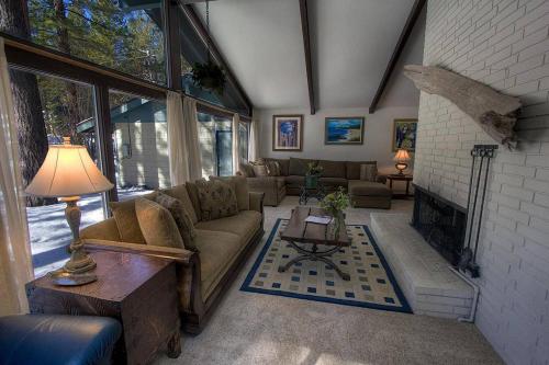 Blue Laulea by Lake Tahoe Accommodations - Incline Village