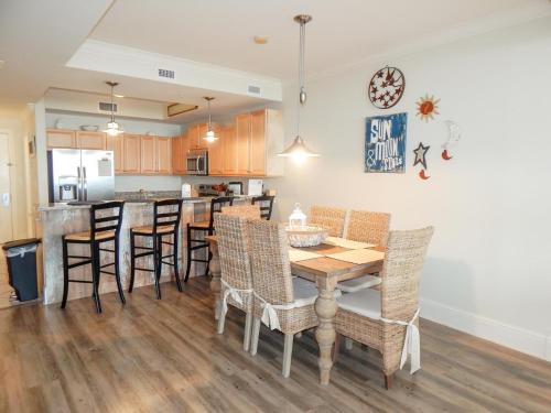 511 Holiday Isle - image 5