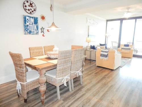 511 Holiday Isle - image 6