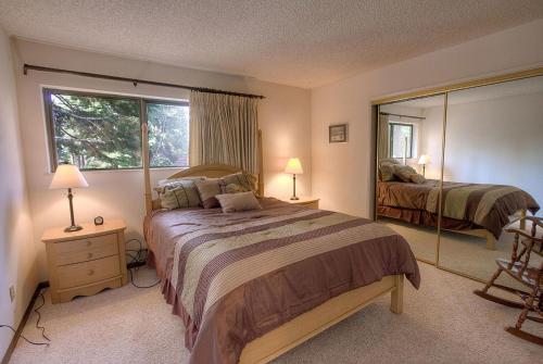 Golden Dust by Lake Tahoe Accommodations - image 8
