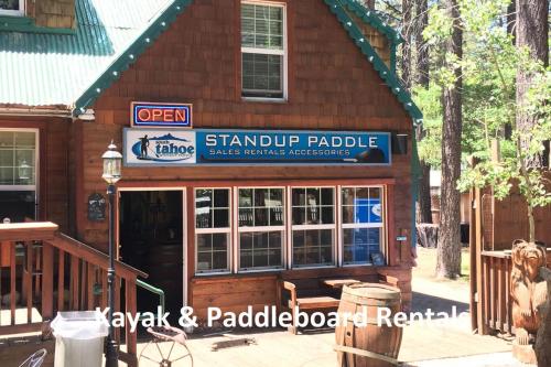 Meadow Lake Lodge by Lake Tahoe Accommodations - image 2