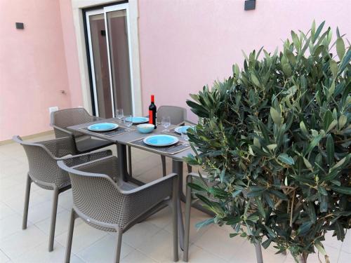 Cardeal Suites & Apartments - image 2