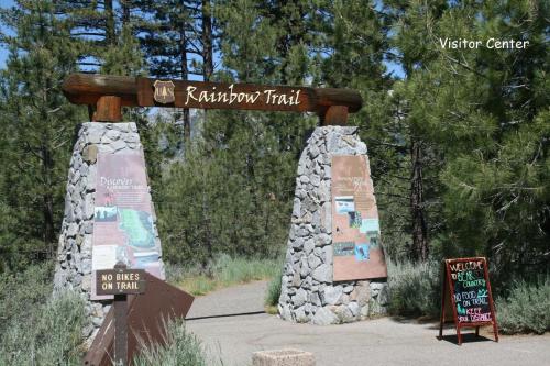 Rim Trail and Relax by Lake Tahoe Accommodations - image 8