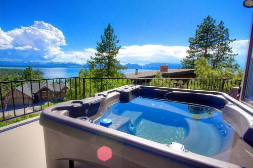 The Heights by Lake Tahoe Accommodations