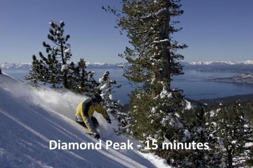 Shore View Serenity by Lake Tahoe Accommodations - image 2