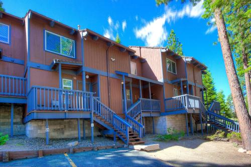 Twin Pines Tahoe Retreat by Lake Tahoe Accommodations South Lake Tahoe