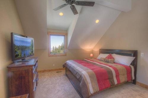 Stage Coach Run by Lake Tahoe Accommodations - image 9