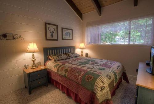 Top of the Run by Lake Tahoe Accommodations - image 3