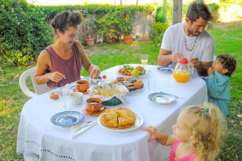 Heracles Guesthouse 4