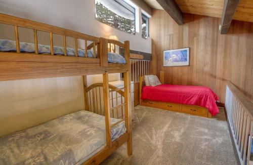 Spiral Staircase by Lake Tahoe Accommodations - image 3