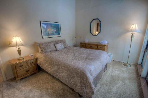 Spiral Staircase by Lake Tahoe Accommodations - image 6