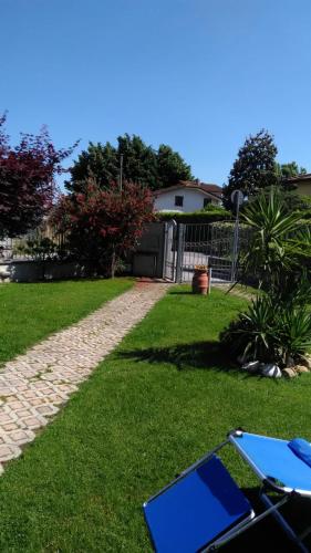   La casa di Elena , Pension in Pietrasanta