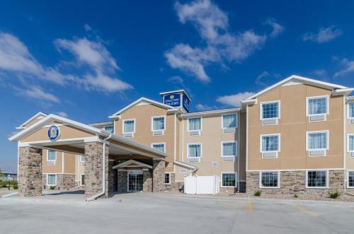 . Cobblestone Hotel & Suites - Newport