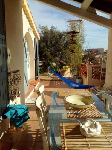 Maison de 2 chambres avec jardin clos et wifi a Toulon a 4 km de la plage - Location saisonnière - Toulon