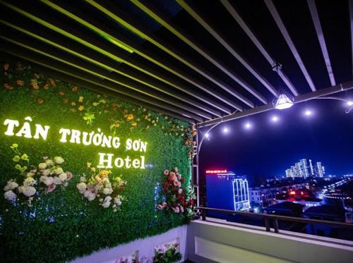 Tan Truong Son Legacy Hotel
