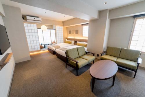 Japanese Theater Suite Room B