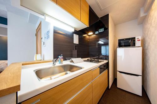 Twin Room - French Elegant