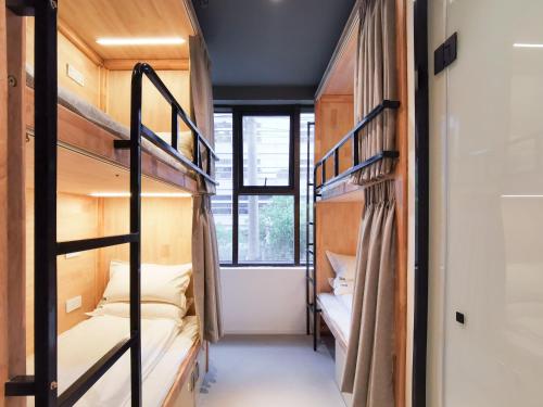 Bed in 4-Bed Female Dormitory Room image 2
