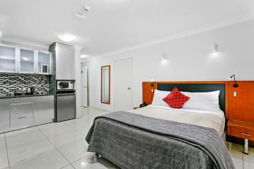 Comfort Inn & Suites Burwood - image 8
