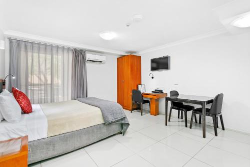 Comfort Inn & Suites Burwood - image 6