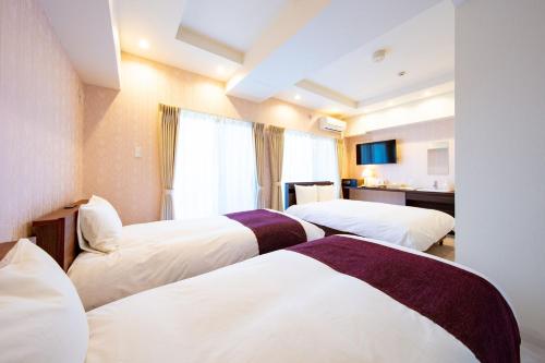 Economy Triple Room - French Elegant