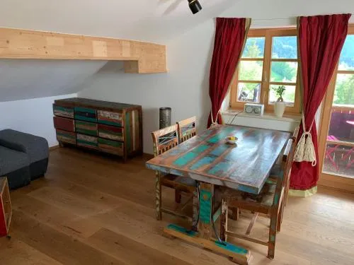 Dachgeschoss Ferienwohnung mit Charme - Top floor apartment with charme in Fischbachau, Deutschland