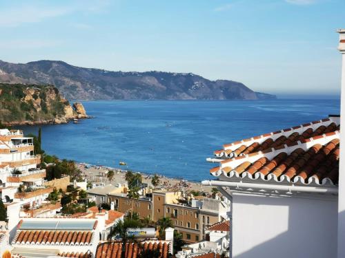 3 bedrooms house at Nerja 500 m away from the beach with sea view furnished terrace and wifi gîte à louer Playa de Salón