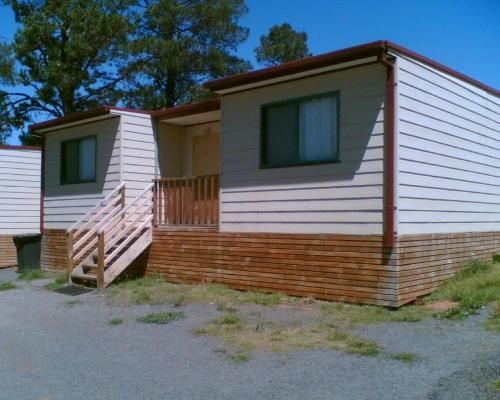 Entrada, Southern Cross Motor Inn in Snowy Mountains