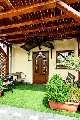 Economy Double Room with Terrace - Ground Floor