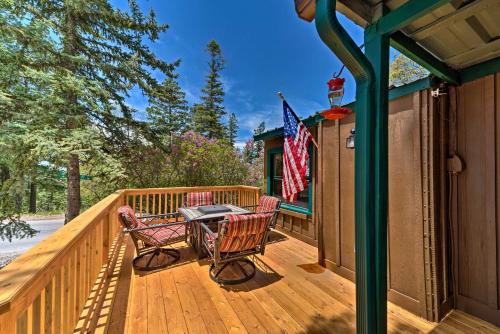 Cozy Outdoorsy Haven by Golf Course with Deck! Cloudcroft 