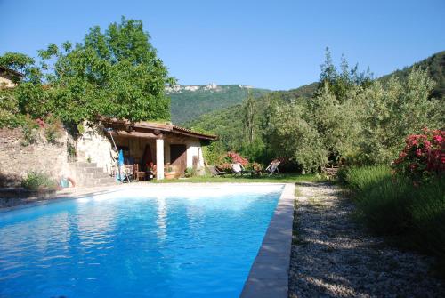 Maison d'hotes Ainsi Soie t-il in Combovin