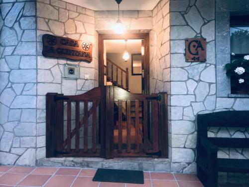 Előcsarnok, Casa La Quintana in Cantabria