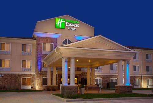 Holiday Inn Express & Suites Jacksonville, an IHG Hotel