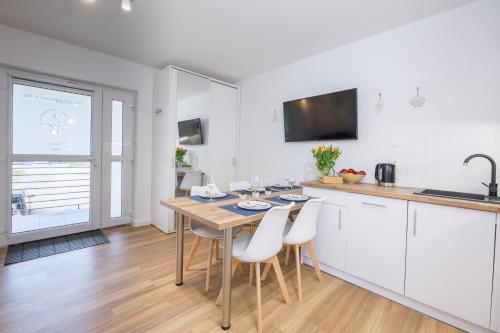 APARTAMENT 13B BLUE MARINE Poddąbie Basen Odkryty Brodziki Plac Zabaw