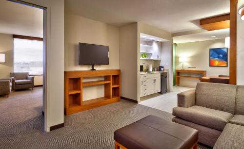 Hyatt Place Salt Lake City/Farmington/Station Park