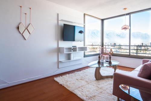 Rose Gold - 1BR, Mountain View, Pool, Gym, Mall