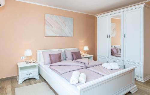 Holiday House Serenity - image 11