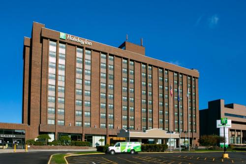 Holiday Inn Binghamton-Downtown Hawley Street, an IHG hotel - Hotel - Binghamton