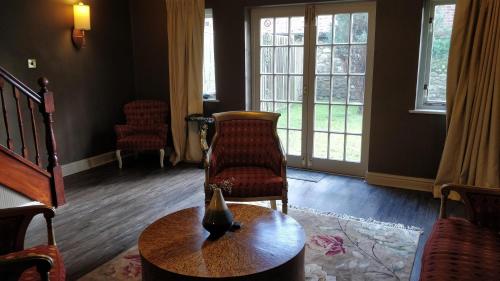 The Spread Eagle Hotel - image 6
