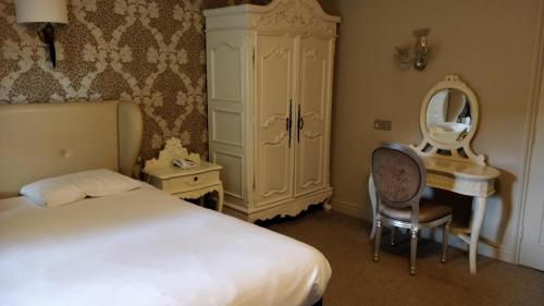 The Spread Eagle Hotel - image 8