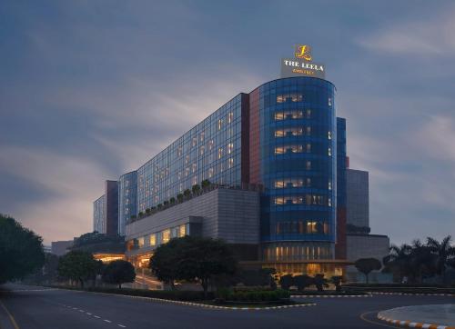 Entrance, The Leela Ambience Gurugram Hotel & Residences in New Delhi and NCR