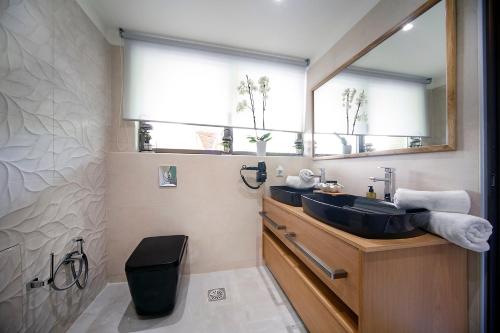 Lilium Luxury Suites - image 7